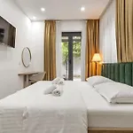 Hotel National