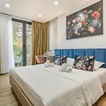 Hotel National